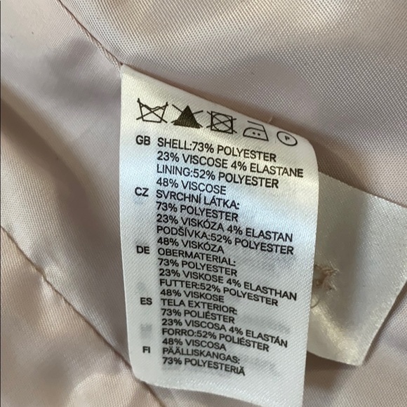 Feminine Blazer - Picture 5 of 5